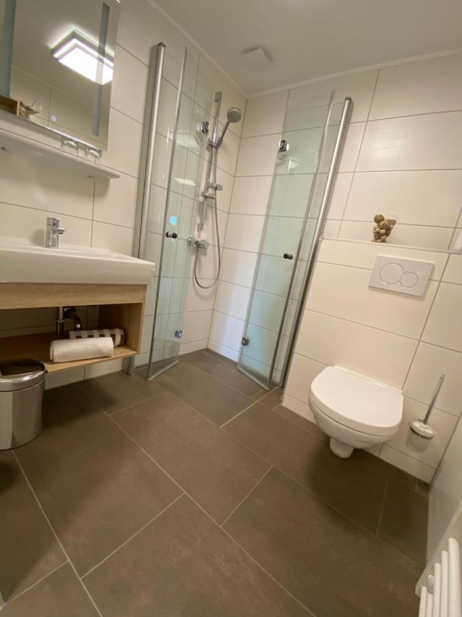 Privatzimmer Und Ferienwohnungen Leeb Persenbeug ภายนอก รูปภาพ